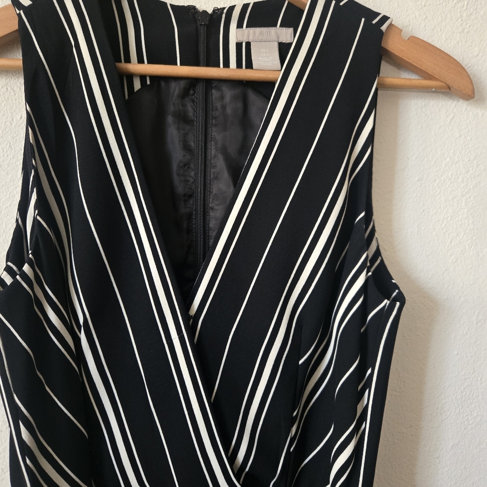 H&M Black and White Striped Jumpsuit, Size 6 - Picture 3 of 4